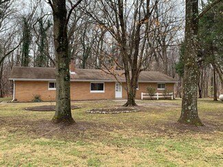 1171 Highway 66, New Harmony, IN 47631