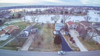 1809 Forest Ln, Crown Point, IN 46307