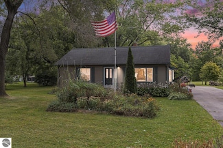 13839 Murray Dr, Milan, MI 48160