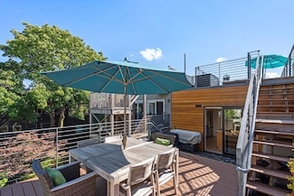 288 Marginal St Unit 4, Boston, MA 02128
