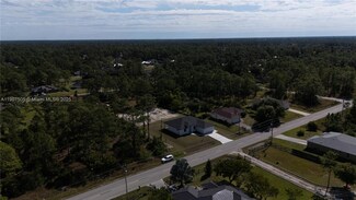 906 Williams Ave, Lehigh Acres, FL 33972