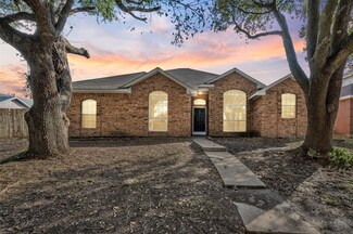 716 Oteca Dr, Desoto, TX 75115