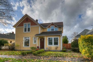 337 18th St SE, Salem, OR 97301