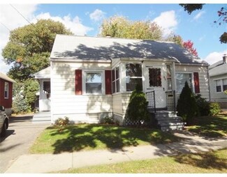 86 Merida St, Springfield, MA 01104