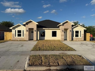 1554 Los Alamos St, Brownsville, TX 78521