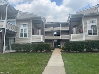 221 Broadmoor Ct Unit 7, Union, NJ 07083