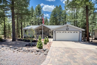 1140 S Cherokee Dr, Show Low, AZ 85901