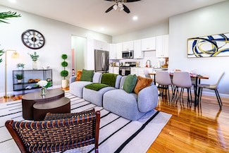 28-30 Chestnut Ave Unit 1, Boston, MA 02130