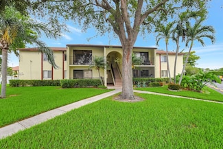 4695 Sable Pine Cir Unit A1, West Palm Beach, FL 33417