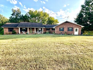 2970 Park View Dr, Morristown, TN 37814