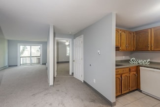 19 Church St Unit C7, North Attleboro, MA 02760