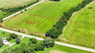 5ac 0000 N 1000 Rd, Lawrence, KS 66049