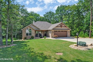 154 Trentwood Dr, Crossville, TN 38558