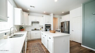 5129 W Swayback Pass, Phoenix, AZ 85083