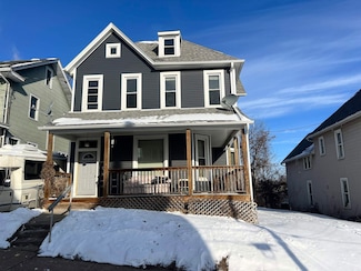 431 W 16th St, Dubuque, IA 52001