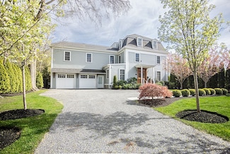 23 Catherine St, Newport, RI 02840
