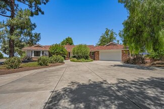 145 Yucca Rd, Fallbrook, CA 92028