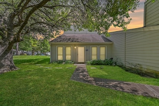 42 Hideaway Dr Unit D1, Friendswood, TX 77546
