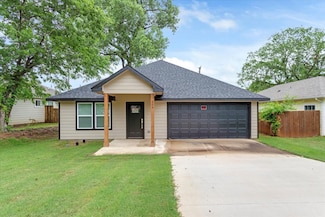 309 E Shepherd St, Denison, TX 75021