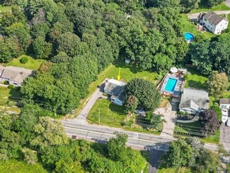 56 Western Ave, Essex, MA 01929