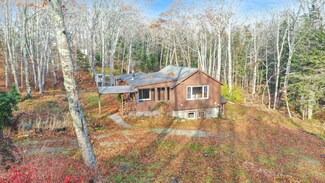 10 King Phillips Trail, East Boothbay, ME 04544