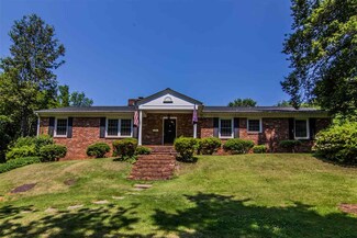 308 Beechwood Dr, Spartanburg, SC 29307