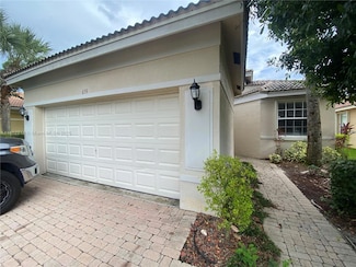 639 NW Stanford Ln, Port Saint Lucie, FL 34983