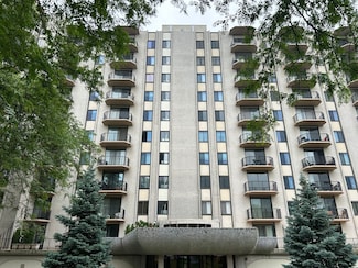 190 S Wood Dale Rd Unit 300, Wood Dale, IL 60191