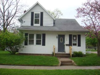 1300 Willowdale Ave, Elkhart, IN 46514