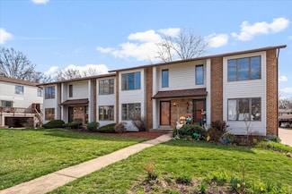 52 Thistledale Ct, Saint Peters, MO 63376