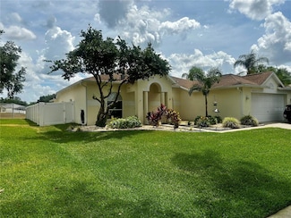 4613 Portobello Cir, Valrico, FL 33596