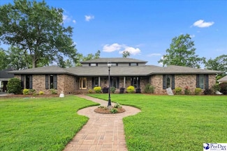 3844 W Lake Dr, Florence, SC 29501