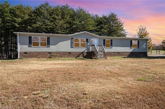 5061 Reid Rd, Winston-Salem, NC 27107