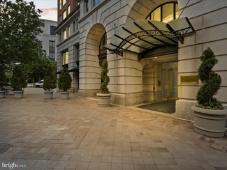 601 Pennsylvania Ave NW Unit 612, Washington, DC 20004