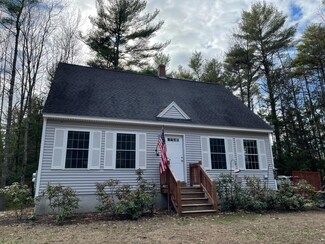 7 Lori Ln, Limerick, ME 04048