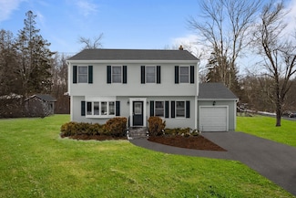 119 Fairwood Rd, Bethany, CT 06524