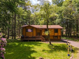 297 Route 423, Pocono Pines, PA 18350