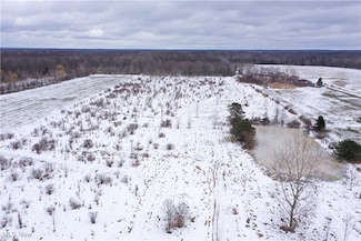 2608 Stanhope Kelloggsville Rd, Kingsville, OH 44048