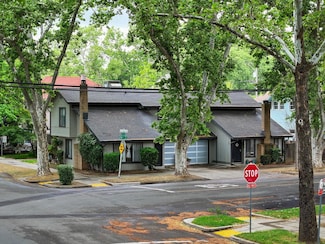 2331 F St, Sacramento, CA 95816