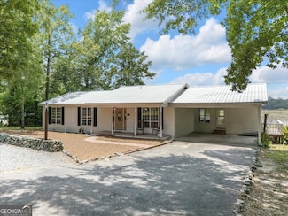 125 Lakeshore Dr N, Ivey, GA 31031