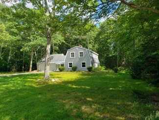65 Ridge View Ln, Westport Island, ME 04578