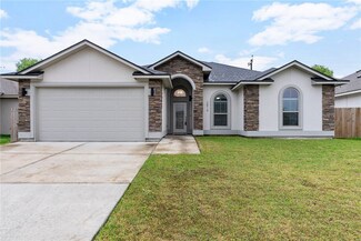 3814 Willow Heights Dr, Corpus Christi, TX 78410