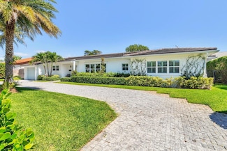 215 Cortez Rd, West Palm Beach, FL 33405