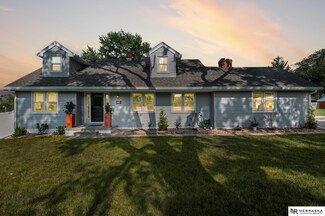 1809 S 113th St, Omaha, NE 68144