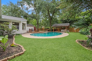 2410 Creekhickory Rd, Houston, TX 77068