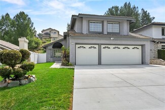 1241 Oakcrest Cir, Corona, CA 92882