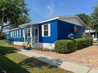 1016 SE Lillian St, Crystal River, FL 34429