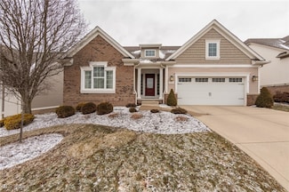3701 Falcon Ridge Dr, Medina, OH 44256
