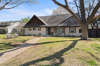 9524 Fieldcrest Ct, Dallas, TX 75238