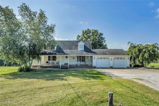 9827 Akron Rd, Rittman, OH 44270